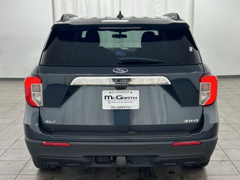 Used 2023 Ford Explorer XLT w/ Class IV Trailer Tow Package image 4