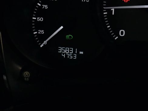 Used 2023 Porsche Macan S image 21