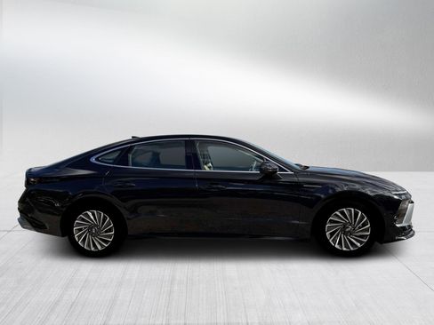 New 2026 Hyundai Sonata Limited image 9