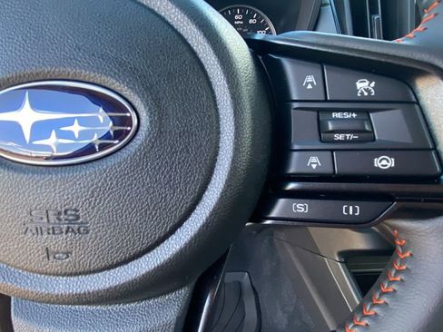 Used 2025 Subaru Crosstrek 2.5i Limited w/ Crosstrek Mirror Package image 27