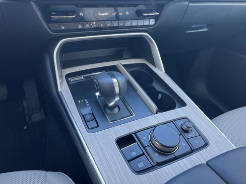 Used 2025 MAZDA CX-90 3.3 Turbo w/ Preferred Package image 13