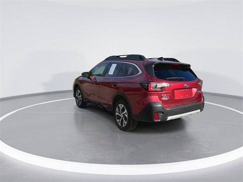 Used 2022 Subaru Outback Limited image 8