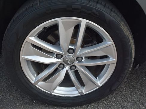 Used 2017 Audi Q3 2.0T Premium FWD image 41