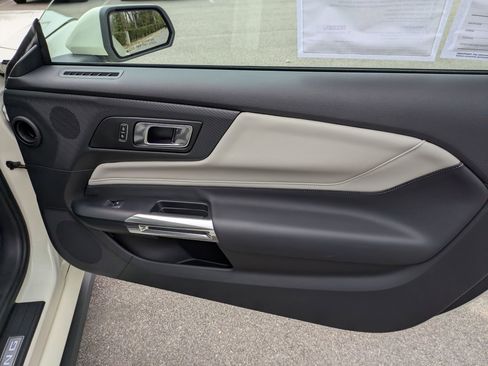 Certified 2025 Ford Mustang GT Premium w/ 60th Anniversary Package image 35