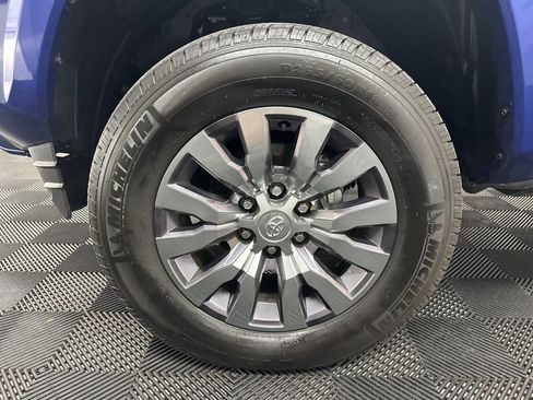 Used 2023 Toyota Tacoma Limited image 37