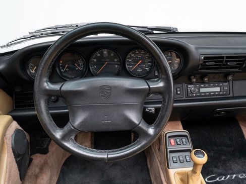 Used 1998 Porsche 911 Carrera RWD image 13