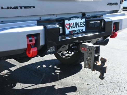 Used 2022 RAM 2500 Limited AWD/4WD image 13