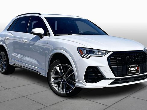 Used 2022 Audi Q3 2.0T Premium Plus image 2