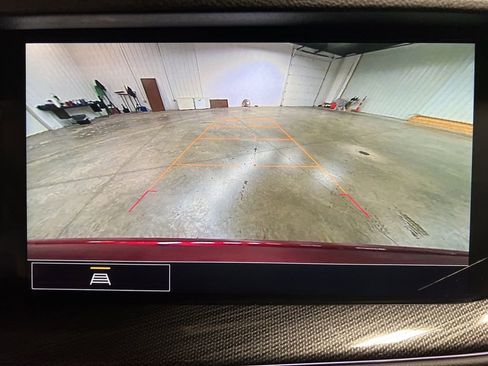 Certified 2022 Buick Envision Essence w/ Safety Package image 18