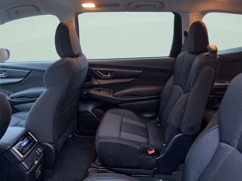 Used 2024 Subaru Ascent Premium w/ Convenience Package image 22