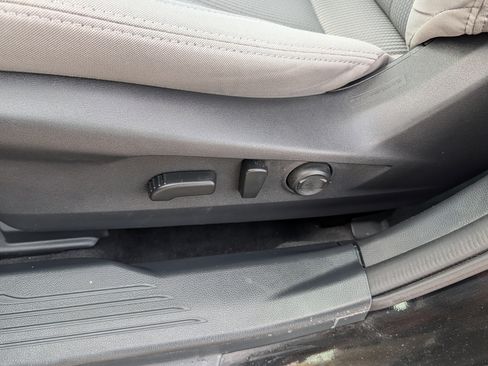 Used 2023 Subaru Legacy Premium image 19