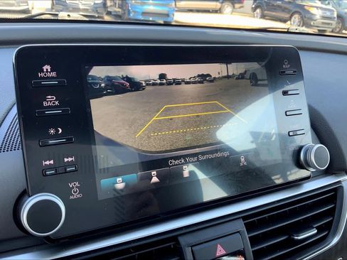 Used 2019 Honda Accord Touring image 27