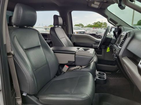 Used 2015 Ford F150 XLT w/ Equipment Group 302A Luxury RWD image 24