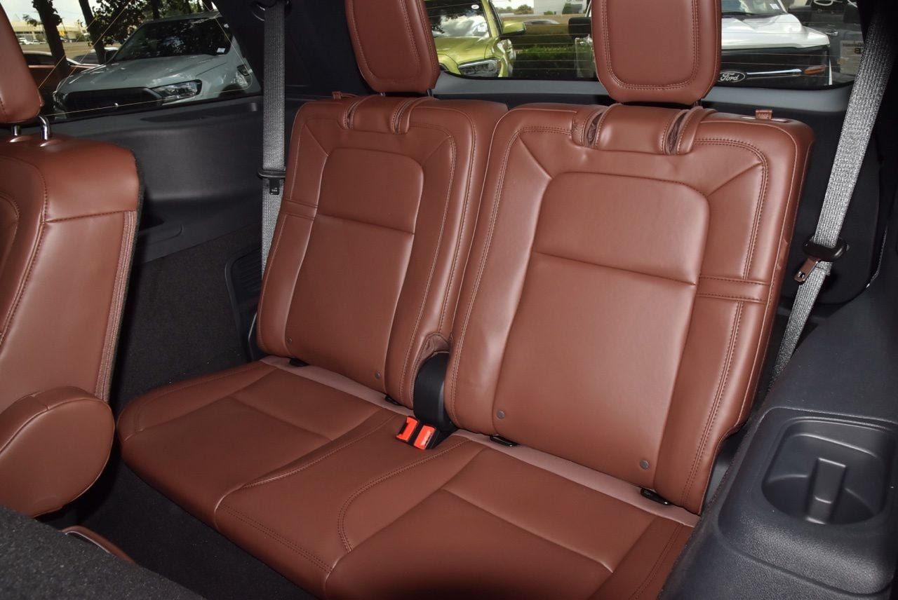 New 2026 Lincoln Aviator Reserve AWD/4WD image 15