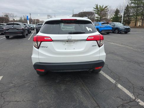Used 2021 Honda HR-V EX image 6