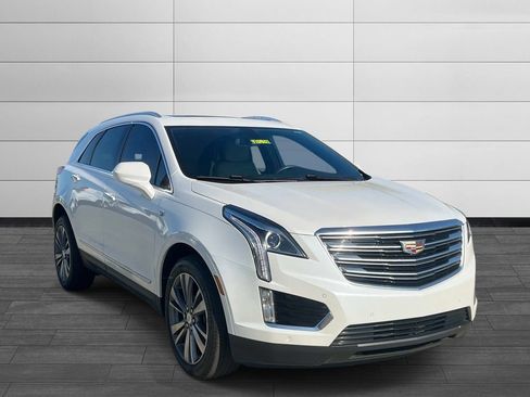 Used 2017 Cadillac XT5 Luxury FWD image 7