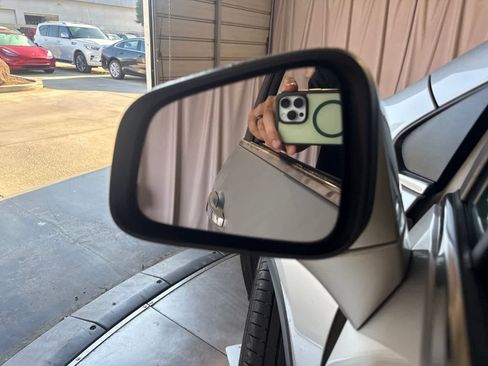 Used 2015 Chevrolet Trax LTZ FWD image 12