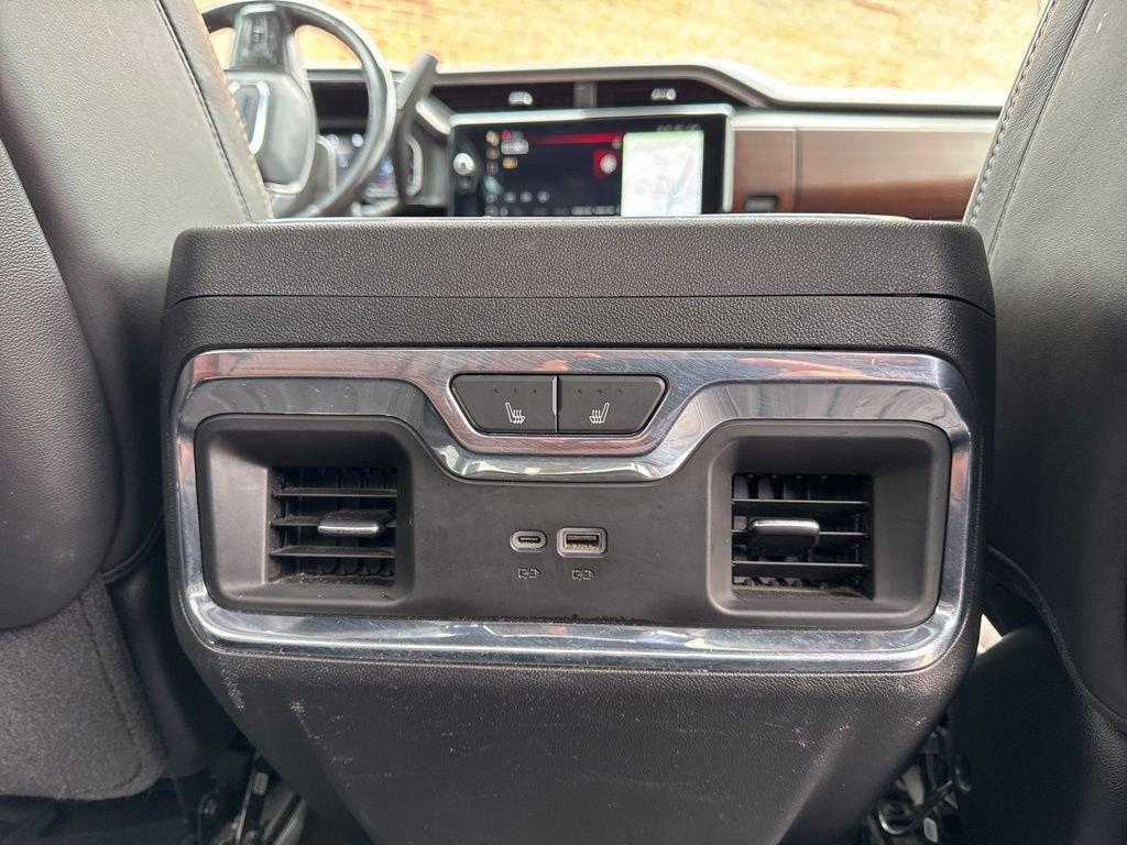 Used 2024 GMC Sierra 2500 Denali Ultimate w/ Snow Plow Prep/Camper Package AWD/4WD image 14