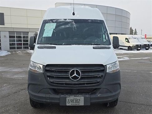 Used 2019 Mercedes-Benz Sprinter 144 Cargo image 2