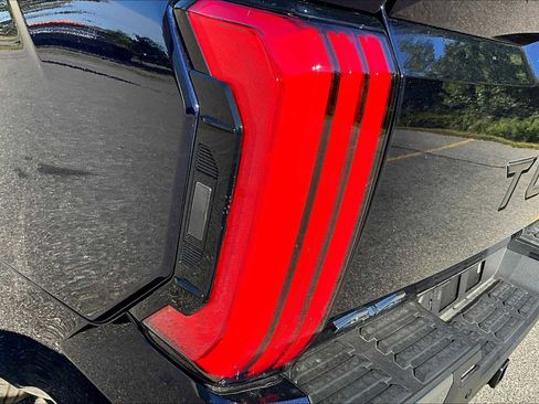 New 2025 Toyota Tundra Limited image 14