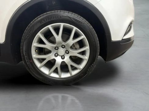 Used 2018 Buick Encore Sport Touring FWD image 26