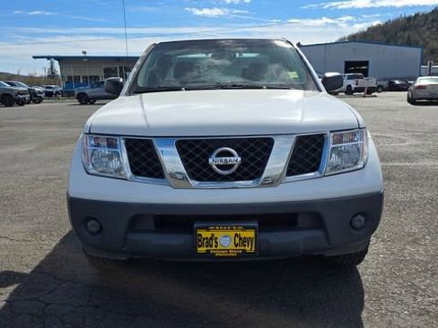 Used 2007 Nissan Frontier XE image 2