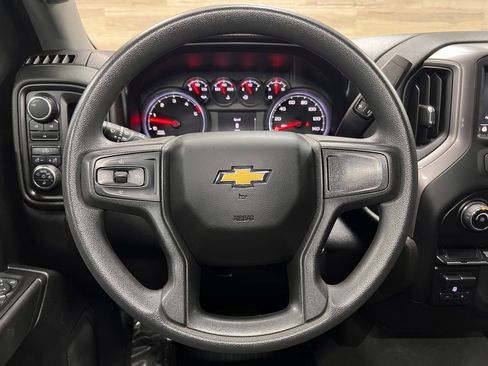 Used 2022 Chevrolet Silverado 2500 Custom w/ Custom Value Package image 25