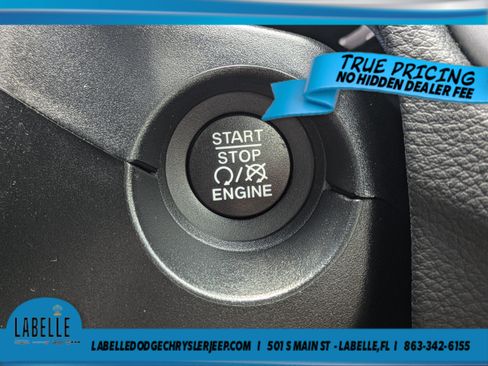 Used 2021 Jeep Compass Latitude FWD image 27