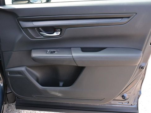 Used 2023 Honda CR-V LX image 21