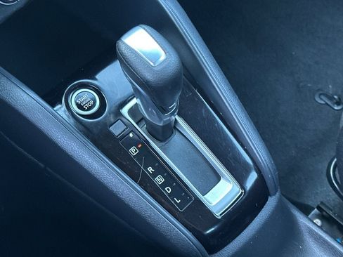 Used 2021 Nissan Kicks S FWD image 21