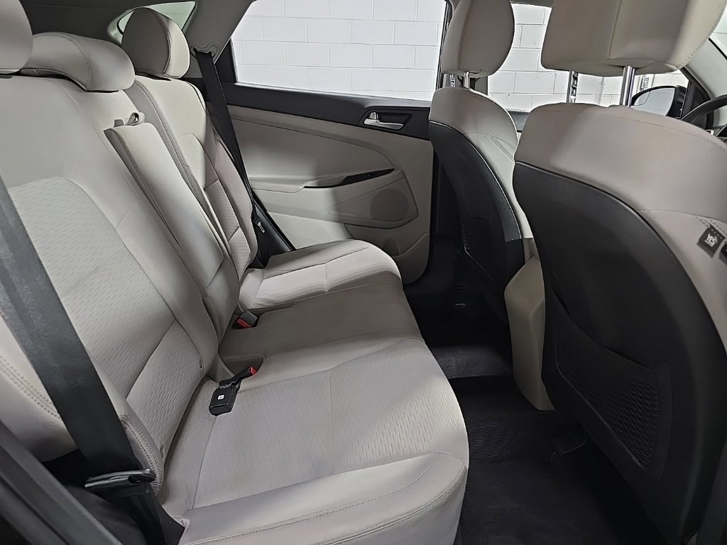 Used 2019 Hyundai Tucson SE AWD/4WD image 26