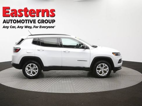 Used 2024 Jeep Compass Latitude AWD/4WD image 44