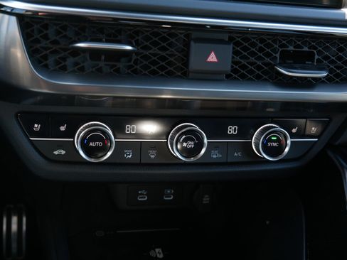 Used 2025 Acura ADX A-Spec image 26