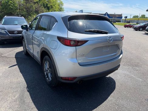 Used 2017 MAZDA CX-5 Touring w/ Preferred Equipment Package AWD/4WD image 11