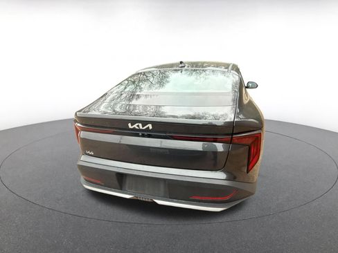 Used 2025 Kia K4 LXS image 16