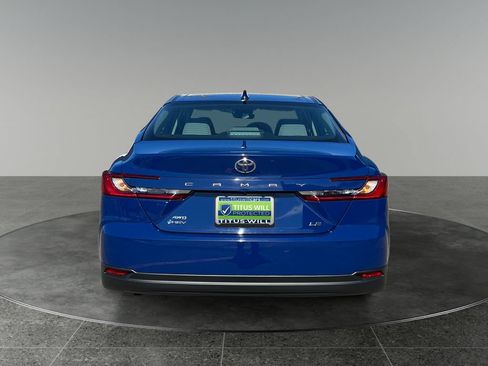 Certified 2025 Toyota Camry LE w/ Convenience Package AWD/4WD image 8