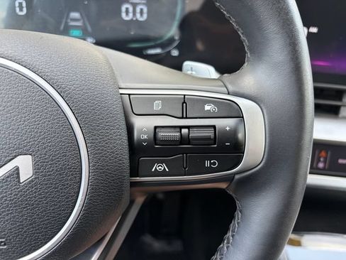 Used 2023 Kia Sportage EX AWD/4WD image 14