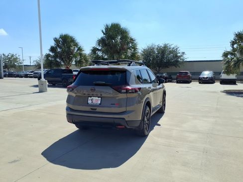 Used 2025 Nissan Rogue SV w/ Rock Creek Premium Package AWD/4WD image 6