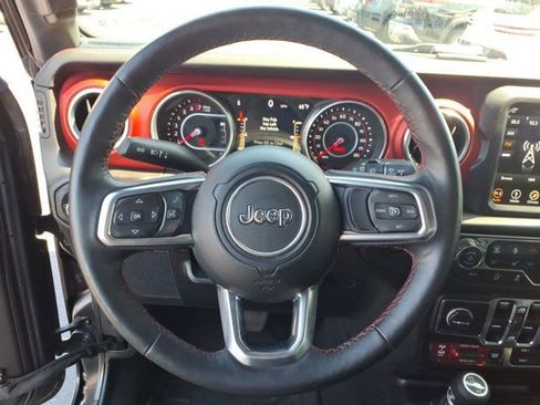 Used 2018 Jeep Wrangler Unlimited Rubicon AWD/4WD image 18