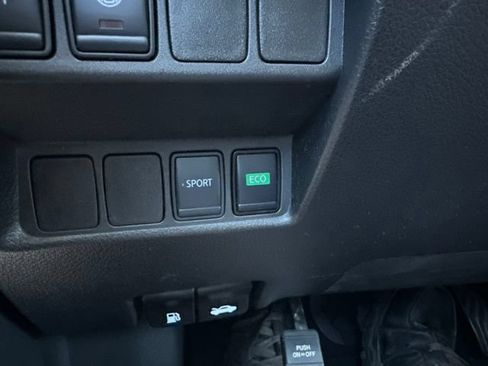 Used 2021 Nissan Rogue Sport S FWD image 38