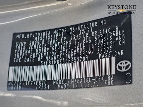 Used 2025 Toyota Corolla LE image 33