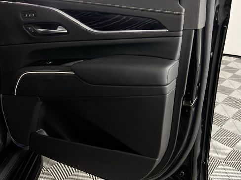 Used 2023 Cadillac Escalade Sport image 34