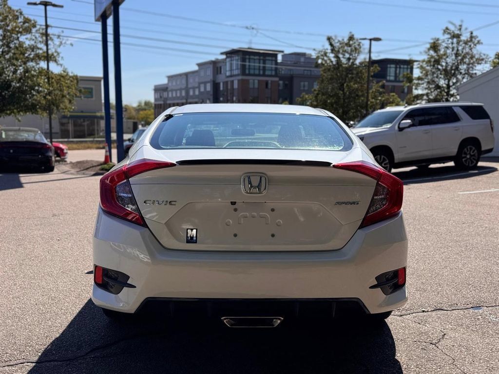 Used 2019 Honda Civic Sport image 5