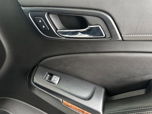 Used 2020 Chevrolet Tahoe Premier image 23