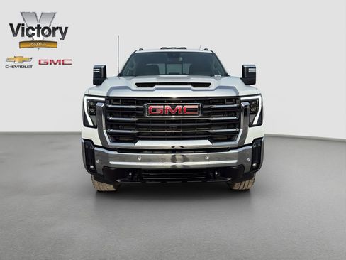 New 2026 GMC Sierra 2500 SLT w/ SLT Convenience Package AWD/4WD image 2