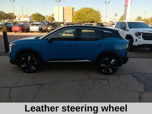 New 2026 Nissan Kicks SR image 8