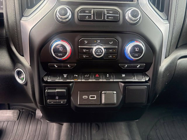 Used 2022 GMC Sierra 3500 SLE w/ SLE Convenience Package AWD/4WD image 14