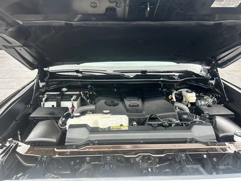 Used 2023 Toyota Tundra Limited AWD/4WD image 15