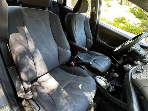 Used 2009 Honda Fit Sport image 23