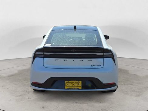 Used 2024 Toyota Prius Prime FWD image 6